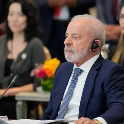 Lula espera reunião com Trump para resolver impasse tarifário