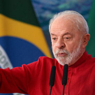 Lula se manifesta sobre operação policial no Rio e destaca PEC da Segurança Pública