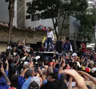 María Corina Machado celebra Nobel da Paz 2025 como vitória da Venezuela