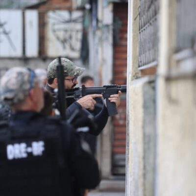 Megaoperação no Alemão e Penha mira líderes do Comando Vermelho e deixa 20 mortos