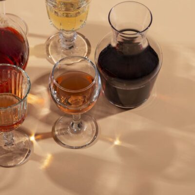 Ministério da Saúde alerta para intoxicação por metanol em bebidas alcoólicas