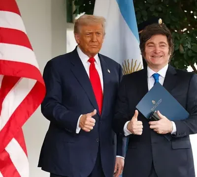 Navio de guerra dos EUA chega a Trinidad e Tobago próximo à Venezuela