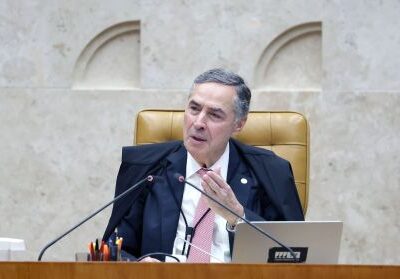 Novo ministro do STF herdará 912 processos após aposentadoria de Barroso