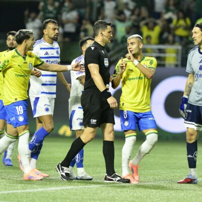 PC Oliveira defende anulação de gol do Palmeiras e critica decisão com Gustavo Gómez