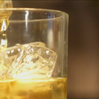 Paraná confirma primeiros casos de intoxicação por metanol em Curitiba