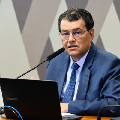 Parecer da reforma tributária inclui benefícios para plataformas digitais