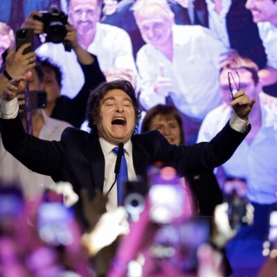 Partido de Milei vence eleições legislativas na Argentina com ampla maioria