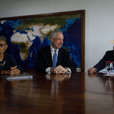 Percepção sobre COP30 melhora no Brasil, mas sentimento negativo domina no exterior