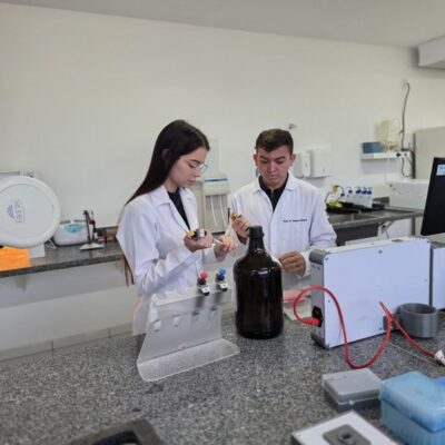 Pesquisadores paraibanos criam tecnologia para detectar metanol em bebidas