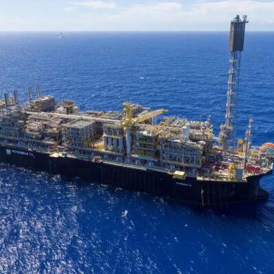 Petrobras obtém licença para explorar petróleo na foz do Amazonas antes da COP30