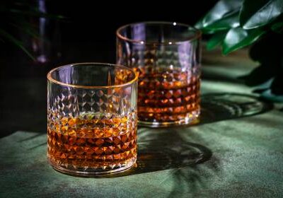 Polícia Federal investiga adulteração de bebidas com possível envolvimento do PCC