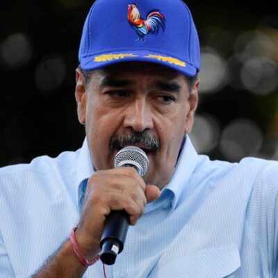 Professor avalia que anúncio de Trump fortalece governo Maduro