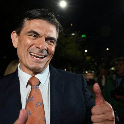 Rodrigo Paz é eleito presidente da Bolívia após primeira disputa histórica de segundo turno