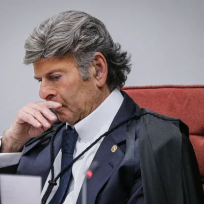 STF retoma julgamento do núcleo de desinformação no caso da tentativa de golpe de 2022