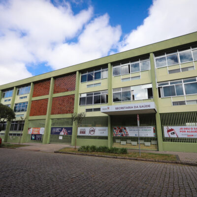 Secretaria da Saúde alerta sobre intoxicação por metanol e monitora situação no Paraná