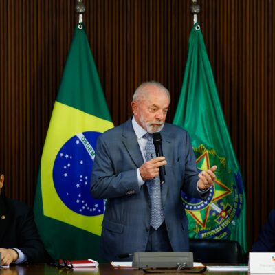 Senado adia análise para flexibilizar licenças ambientais antes da COP30