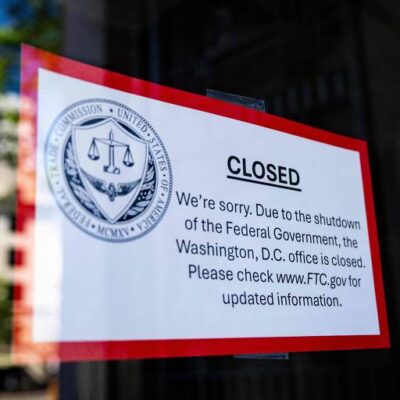 Shutdown nos EUA afeta milhares de funcionários e serviços federais