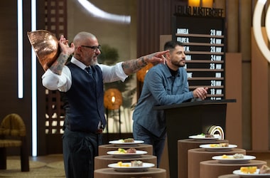 Teto desaba após explosão de gás em Bela Vista, São Paulo