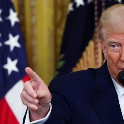 Trump alerta que Hamas sofrerá extinção se não deixar poder na Gaza