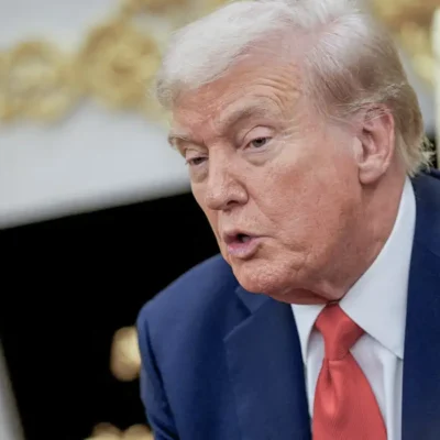 Trump ameaça encerrar laços comerciais com China, incluindo óleo de cozinha