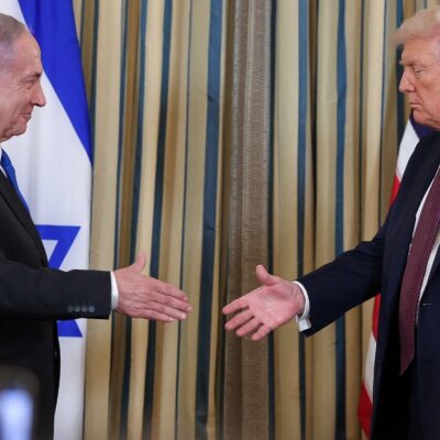 Trump anuncia acordo entre Israel e Hamas, visa trunfo na carreira política