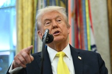 Trump autoriza operações secretas da CIA contra Maduro na Venezuela