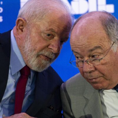 Trump comuta pena do ex-deputado republicano George Santos nos EUA