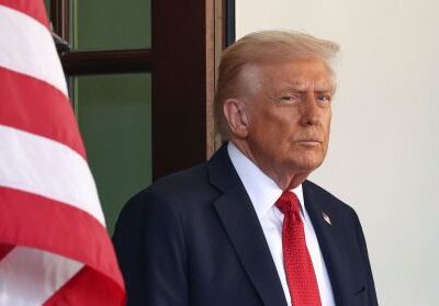 Trump intensifica pressão econômica e militar contra Colômbia