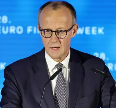 Chanceler alemão relata alívio de jornalistas ao deixar Belém após COP 30