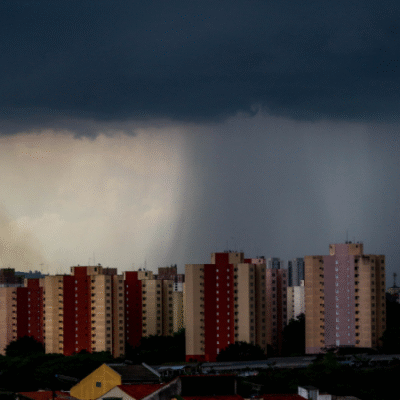 Defesa Civil alerta para tempestades e risco de deslizamentos em São Paulo