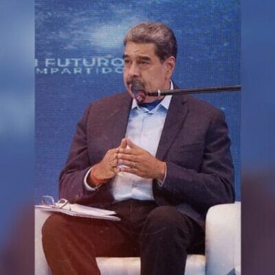 Escalada militar dos EUA no Caribe pressiona Maduro, diz The New York Times