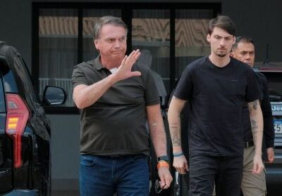 Filhos informam que Bolsonaro teve crise maior de soluço na PF