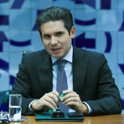 Hugo Motta critica governo por rejeitar projeto antifacção e afirma que escolha é equivocada