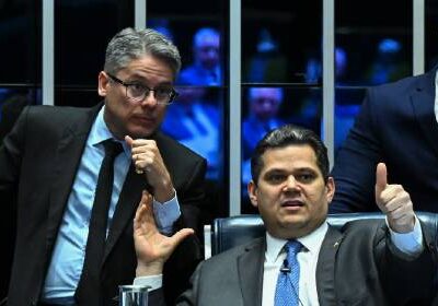 Justiça mantém prisão do banqueiro Daniel Vorcaro após audiência de custódia