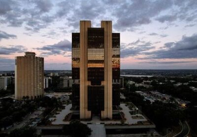 Moraes condena 9 integrantes dos ‘kids pretos’ e absolve Estevam Cals Theophilo