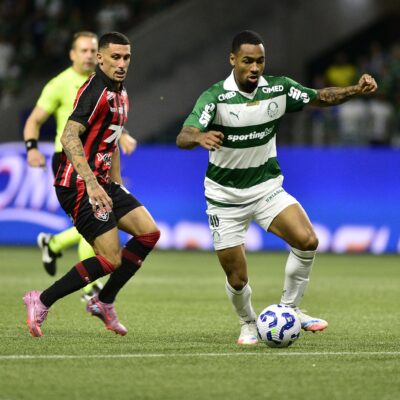 Palmeiras empata com Vitória e vê Flamengo se afastar no Brasileirão 2025