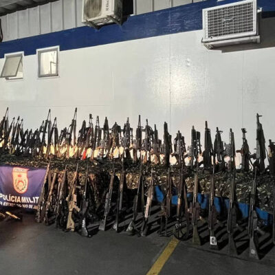Polícia do Rio calcula prejuízo de R$ 12,8 mi ao CV com apreensão de arsenal