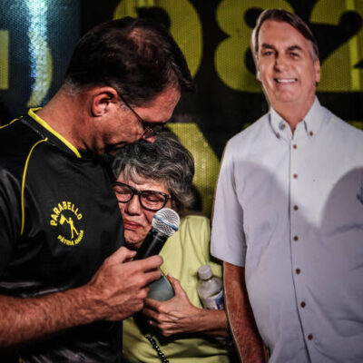 Prisão de Bolsonaro surpreende aliados e dificulta mobilização de apoiadores