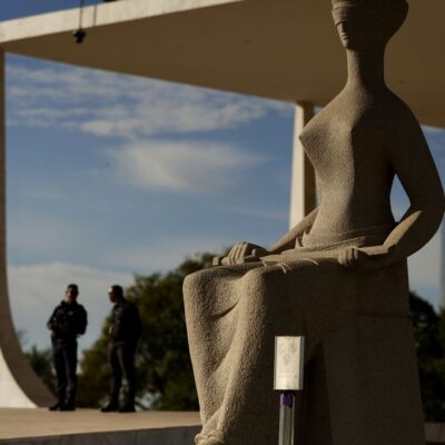 STF determina execução das penas para Bolsonaro e réus do Núcleo 1