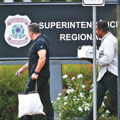 Saúde de Bolsonaro será decisiva para possível volta à prisão domiciliar diz juristas