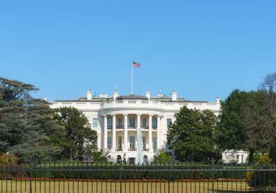 Senado dos EUA avança em proposta para encerrar o shutdown