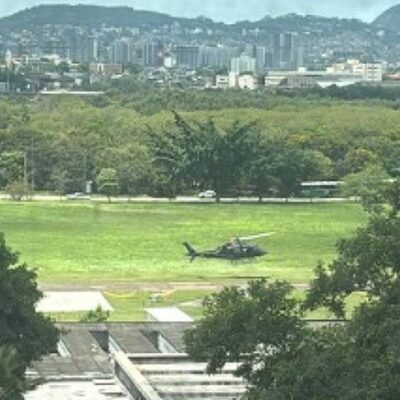 Tiroteio na Maré provoca ferimento em criança e interdições na Linha Amarela e na UFRJ