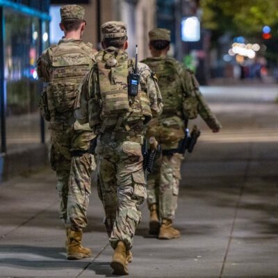 Trump ordena envio de 500 soldados à Guarda Nacional após ataque em Washington