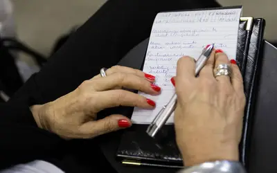 Mulheres vencem preconceitos e medos e avançam no comando das empresas