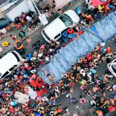 Vídeos mostram resgate de policiais baleados em operação no Rio