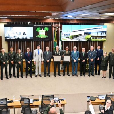 Assembleia reconhece generais com maior honraria do Legislativo potiguar