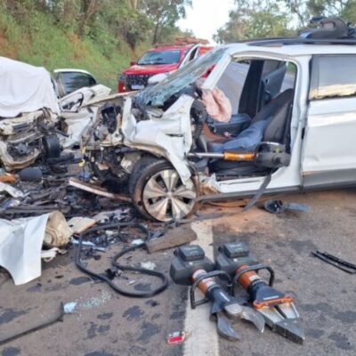 Acidente na BR-040 em MG deixa cinco mortos, incluindo crianças