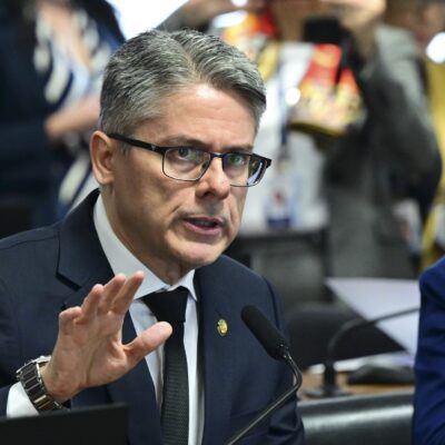 Alessandro Vieira defende rejeição total do Projeto de Dosimetria na CCJ do Senado