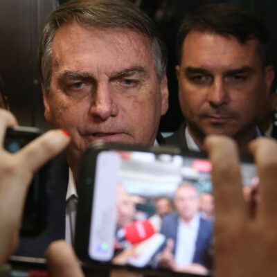 Bolsonaro indica Flávio como candidato ao Planalto em 2026