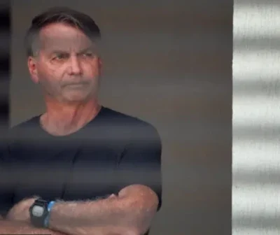 Bolsonaro passa por nova cirurgia para correção de hérnias na virilha